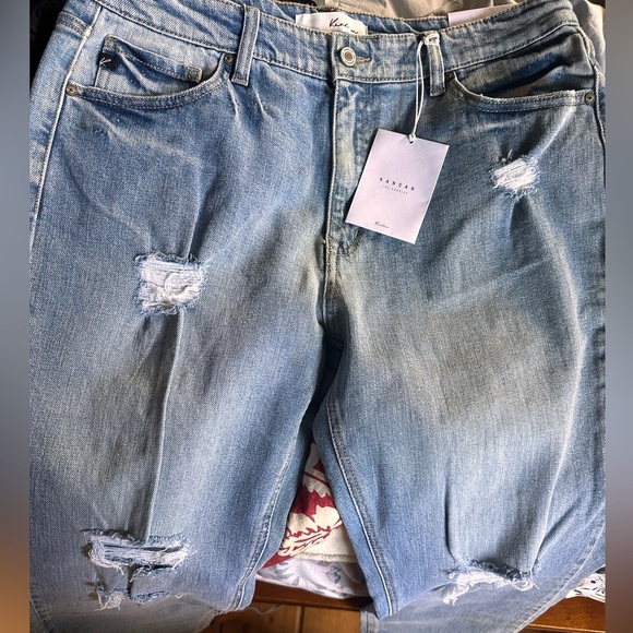 Kancan size 15/31 NWT high rise slim straight distressed light wash denim jean. - Picture 7 of 14